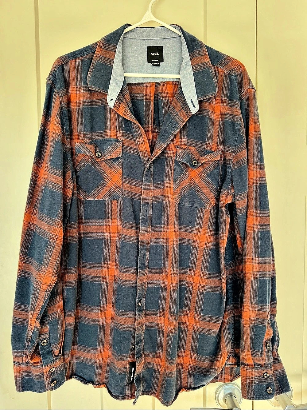Vans Plaid Casual Button Down Shirt Orange & Blue XL Like New